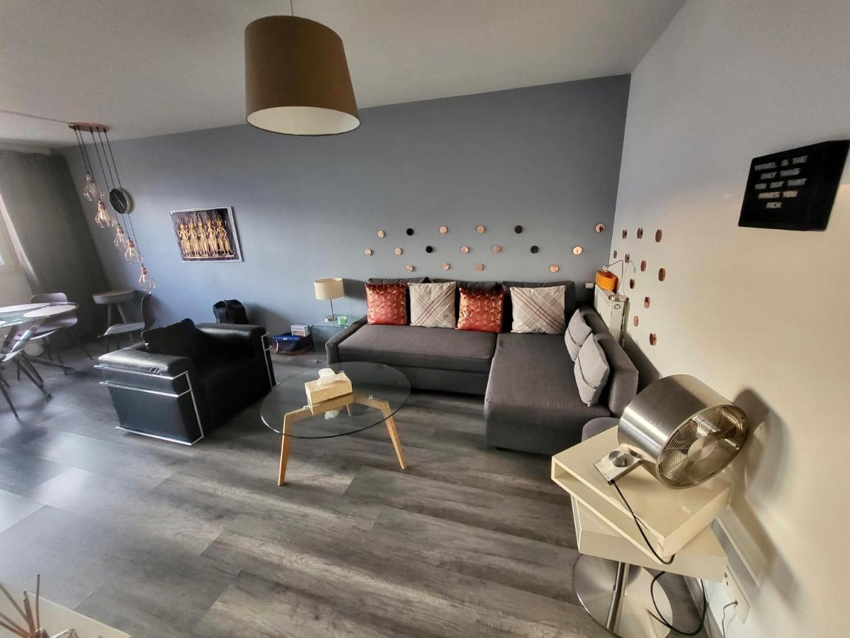 Tichnich Appartement - 2 Bedrooms - 1 Min Away From Train Station Annemasse Exterior photo