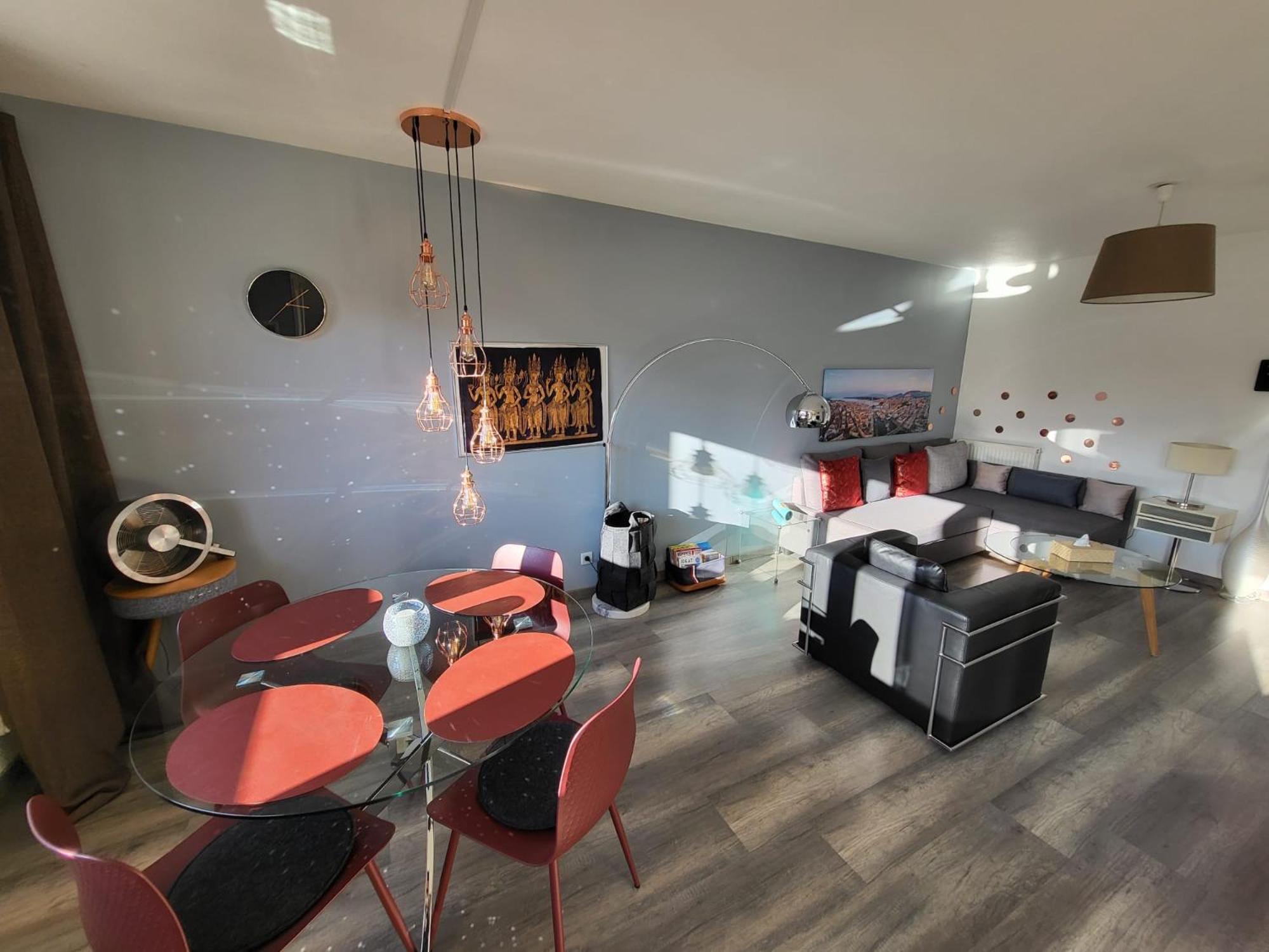 Tichnich Appartement - 2 Bedrooms - 1 Min Away From Train Station Annemasse Exterior photo